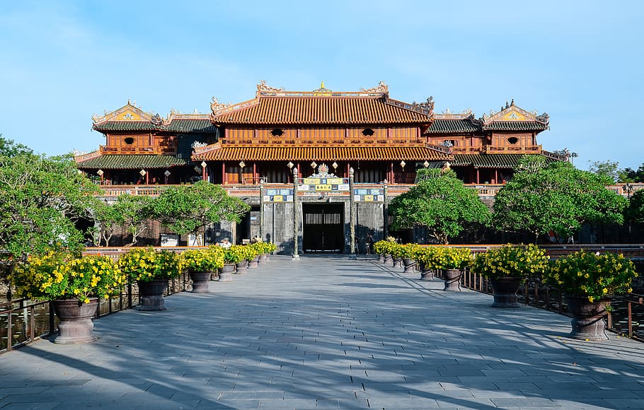 Những Góc Khuất Trong Đại Nội Huế
